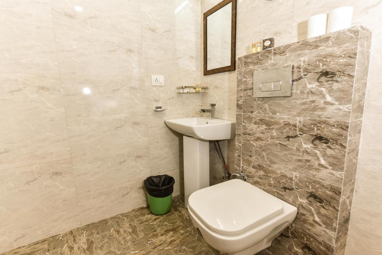 Hotel Luxury Collection Gurgaon Exterior foto